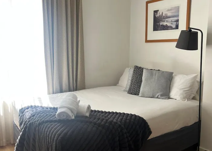 203 Cute As A Button Wkitchen For 2Cbd